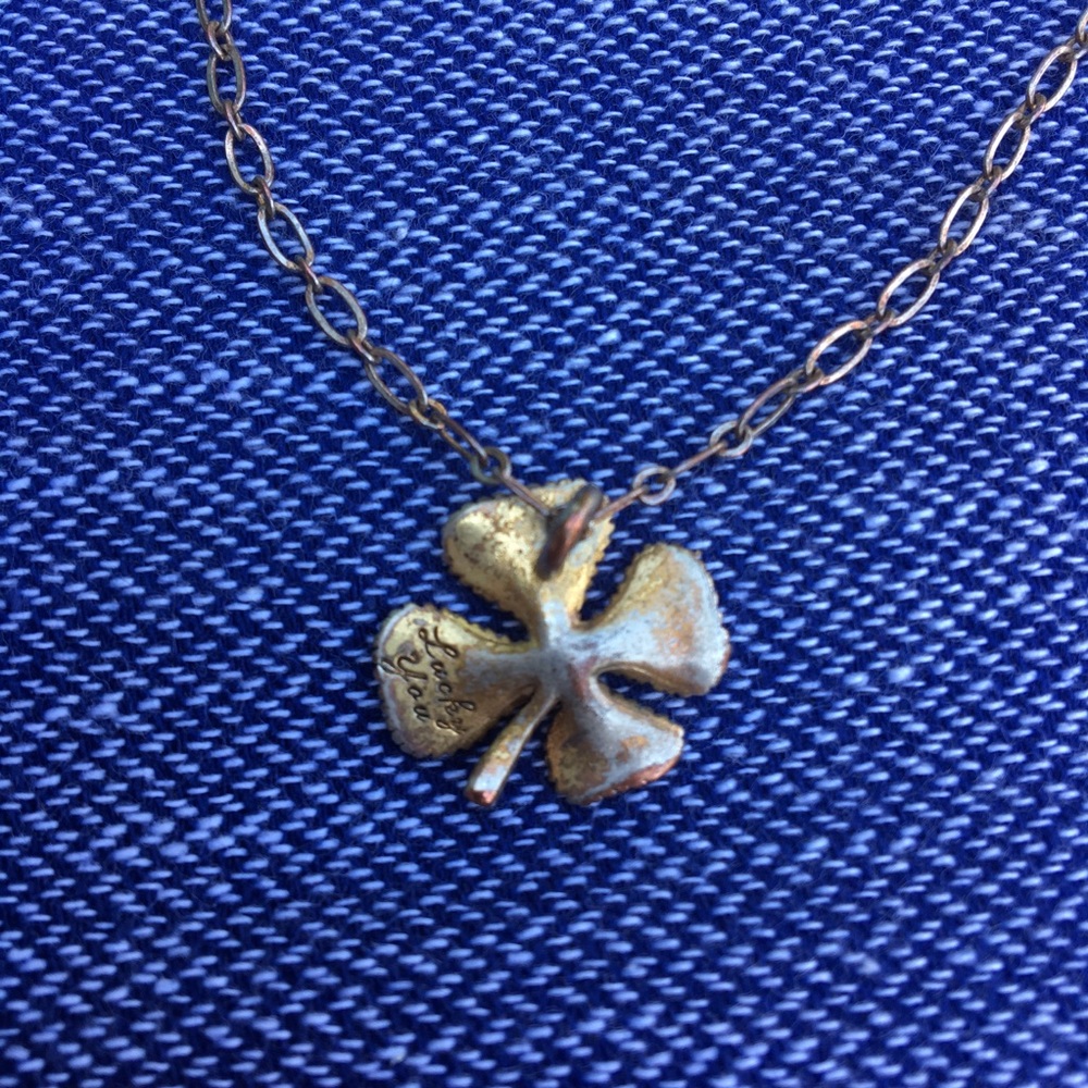 Lucky Brand Gold Clover Necklace - Picture 4 of 8